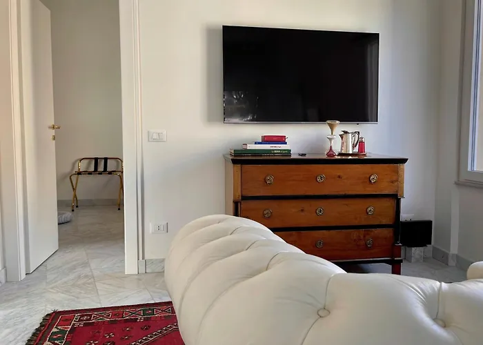 Andrews Luxury Apartment